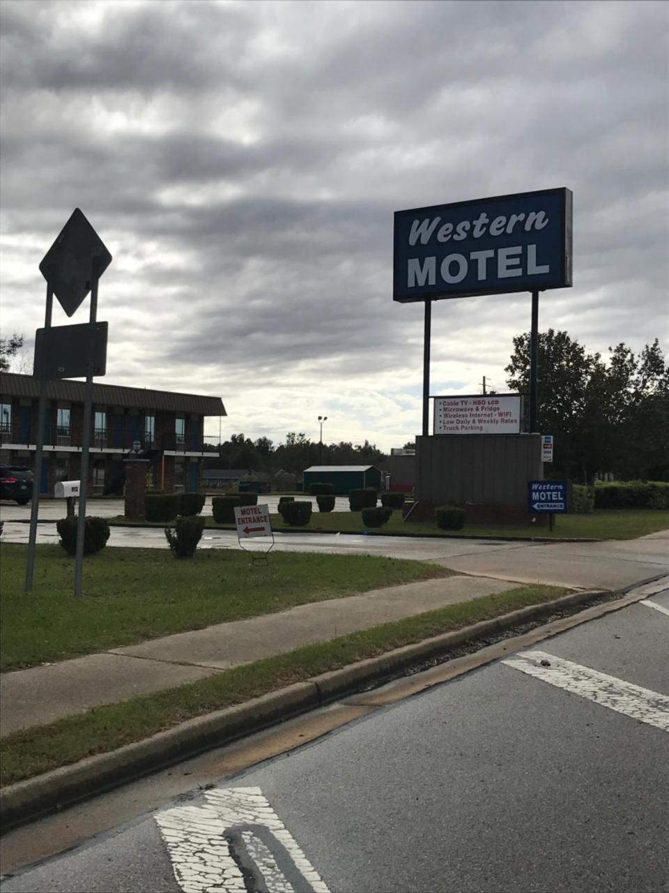 Western Motel Brinson Crossing Exterior photo